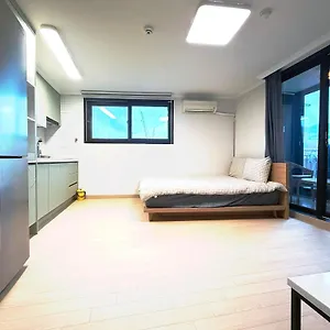  Hostel Namsan Forest In Myeongdong
